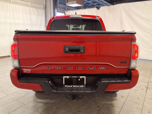 Used 2021 Toyota Tacoma 4x4 Double Cab image 8