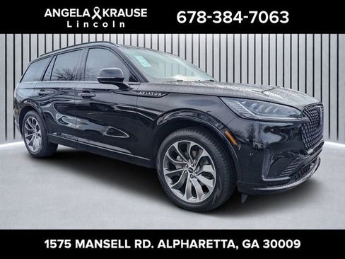 New 2026 Lincoln Aviator 2WD w/ Jet Appearance Package image 1
