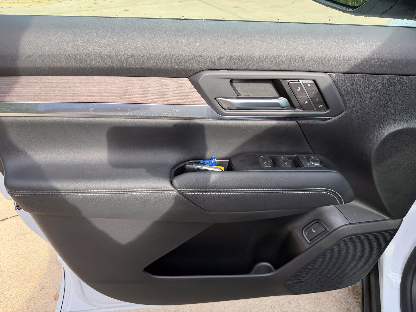 New 2027 GMC Terrain Denali w/ LPO, Floor Liner Package AWD/4WD image 9