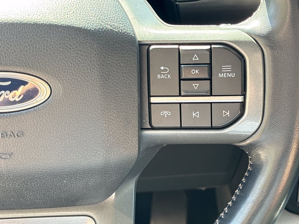 Used 2022 Ford F150 Lariat w/ Trailer Tow Package AWD/4WD image 20