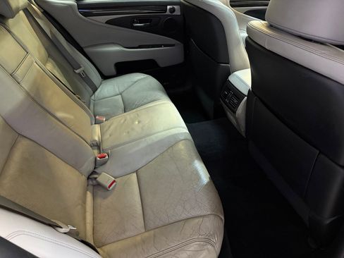 Used 2014 Lexus LS 460 AWD image 48