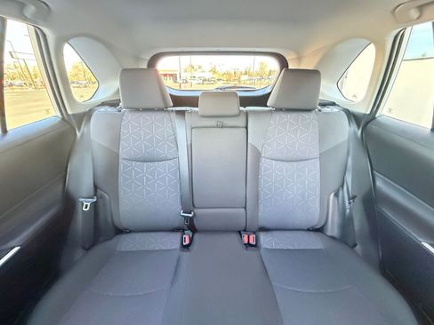 Used 2025 Toyota RAV4 XLE w/ Convenience Package image 38