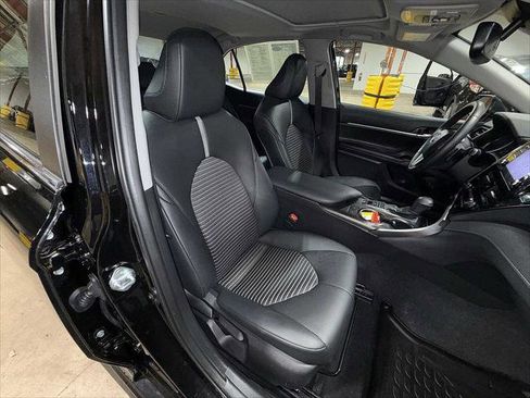 Certified 2023 Toyota Camry SE w/ Cold Weather Package image 16
