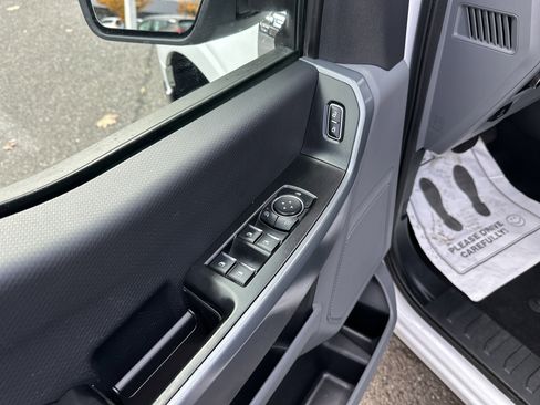 Used 2023 Ford F150 XLT image 14