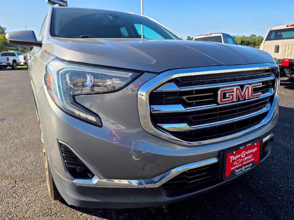Used 2020 GMC Terrain SLT w/ Preferred Package FWD image 11