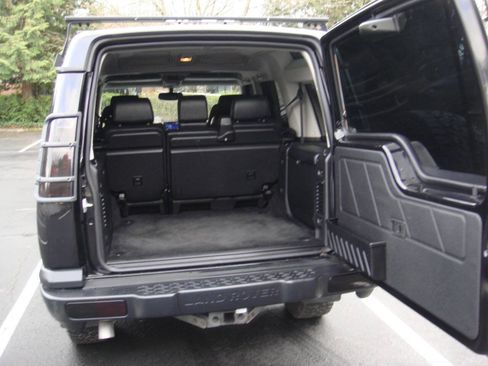 Used 2004 Land Rover Discovery S AWD/4WD image 18