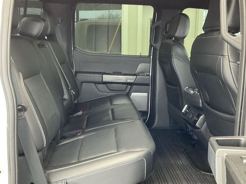 Used 2022 Ford F150 Lariat w/ Equipment Group 502A High image 18