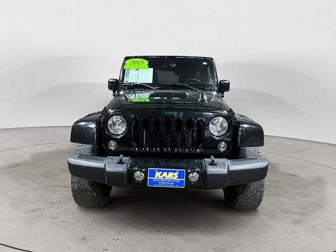 Used 2015 Jeep Wrangler Unlimited Sahara image 2