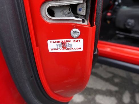 Used 2021 Jeep Wrangler Unlimited Rubicon AWD/4WD image 20