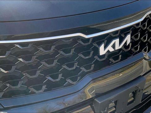 Used 2024 Kia Sorento EX AWD/4WD image 27