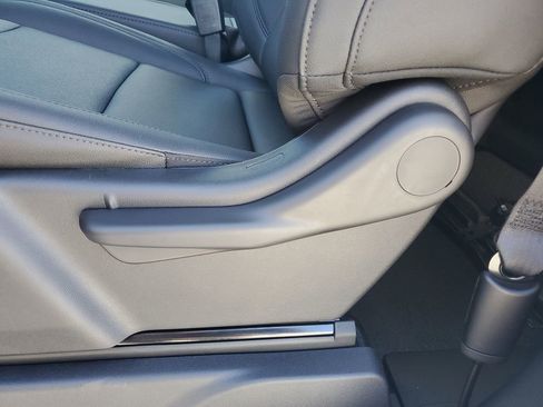 New 2026 Chevrolet Silverado 1500 W/T w/ WT Value Package image 17