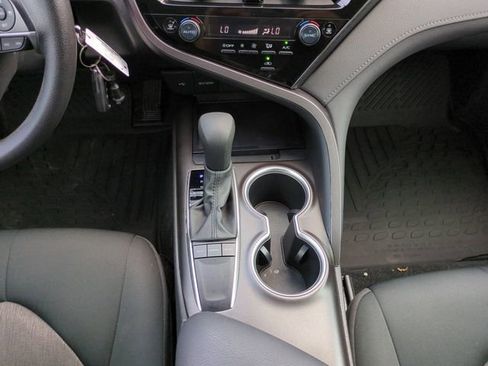 Used 2024 Toyota Camry LE image 14