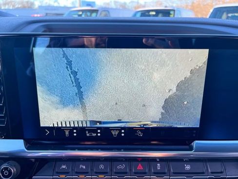 Used 2024 Chevrolet Silverado 1500 High Country w/ High Country Premium Package image 47