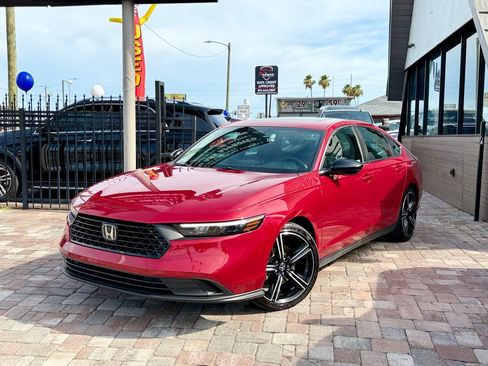 Used 2025 Honda Accord Sport image 26