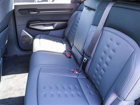 New 2026 Kia EV9 Wind image 16