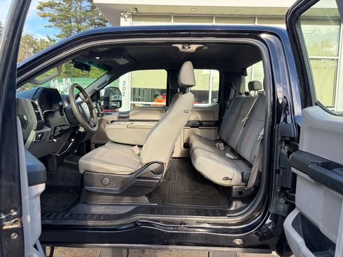 Used 2019 Ford F350 XL w/ STX Appearance Package image 31