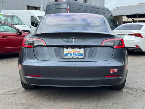 Used 2018 Tesla Model 3 Long Range image 13