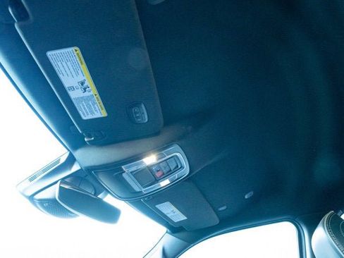 Used 2024 RAM 1500 Laramie image 17