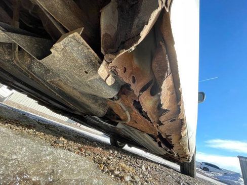 Used 2008 MAZDA MAZDA5 Touring image 17