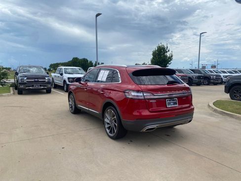 Used 2020 Lincoln Nautilus Reserve w/ Equipment Group 201A FWD image 3