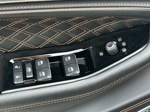 Used 2022 Jeep Grand Cherokee Summit image 12