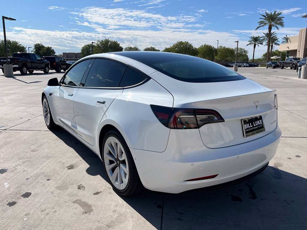 Used 2022 Tesla Model 3 Long Range AWD/4WD image 7