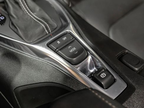 Used 2018 Chevrolet Camaro LT RWD image 22