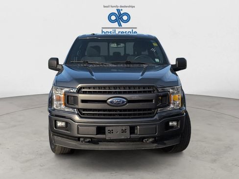 Used 2018 Ford F150 XLT w/ Equipment Group 302A Luxury image 10