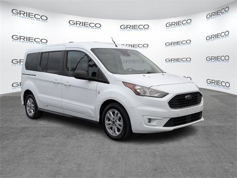 Used 2022 Ford Transit Connect XLT image 1