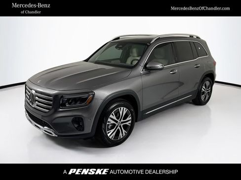 Used 2026 Mercedes-Benz GLB 250 image 1