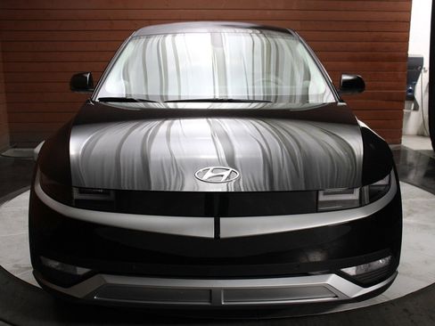 Used 2023 Hyundai Ioniq 5 SEL w/ Cargo Package image 2