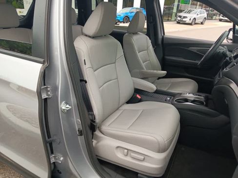 Used 2023 Honda Passport EX-L image 17
