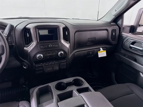 New 2026 GMC Sierra 3500 Pro image 15