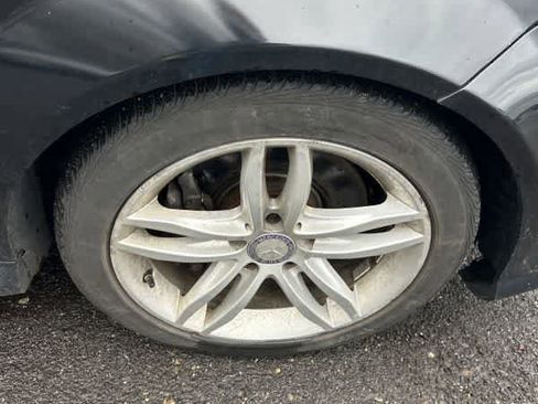 Used 2014 Mercedes-Benz C 300 Sport image 12