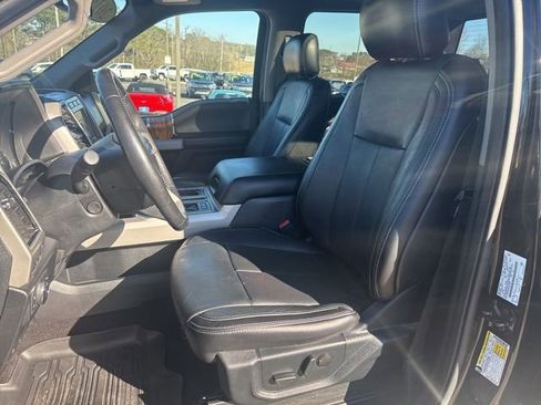 Used 2019 Ford F150 Lariat w/ Equipment Group 502A Luxury image 19