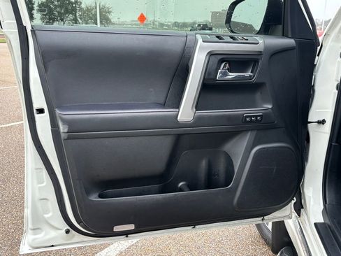 Used 2023 Toyota 4Runner Limited image 28