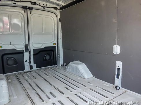 Used 2023 Ford Transit 250 Medium Roof AWD image 22