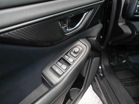 Used 2023 Subaru Outback Premium AWD/4WD image 7