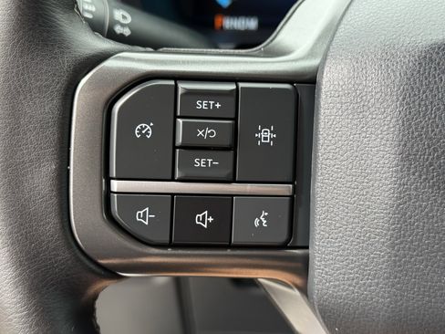 Used 2024 Ford F150 XLT w/ XLT Black Appearance Package RWD image 16