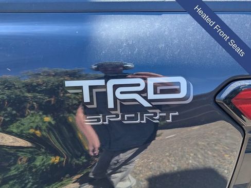 Used 2025 Toyota Tacoma TRD Sport AWD/4WD image 11