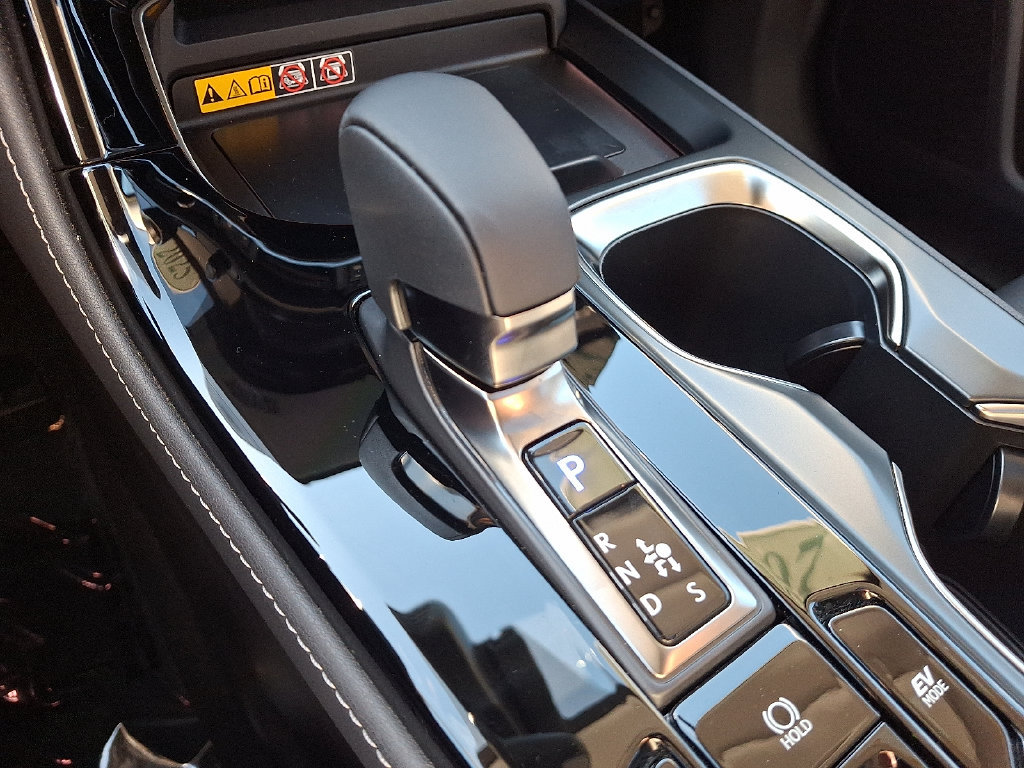 Used 2025 Lexus NX 350h AWD w/ Accessory Package (2T) image 16