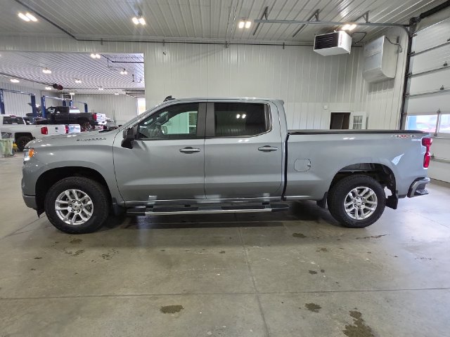 Used 2023 Chevrolet Silverado 1500 RST AWD/4WD image 5