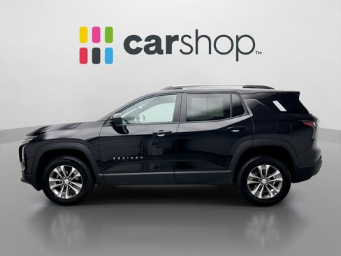 Used 2025 Chevrolet Equinox LT w/ Convenience Package II AWD/4WD image 2