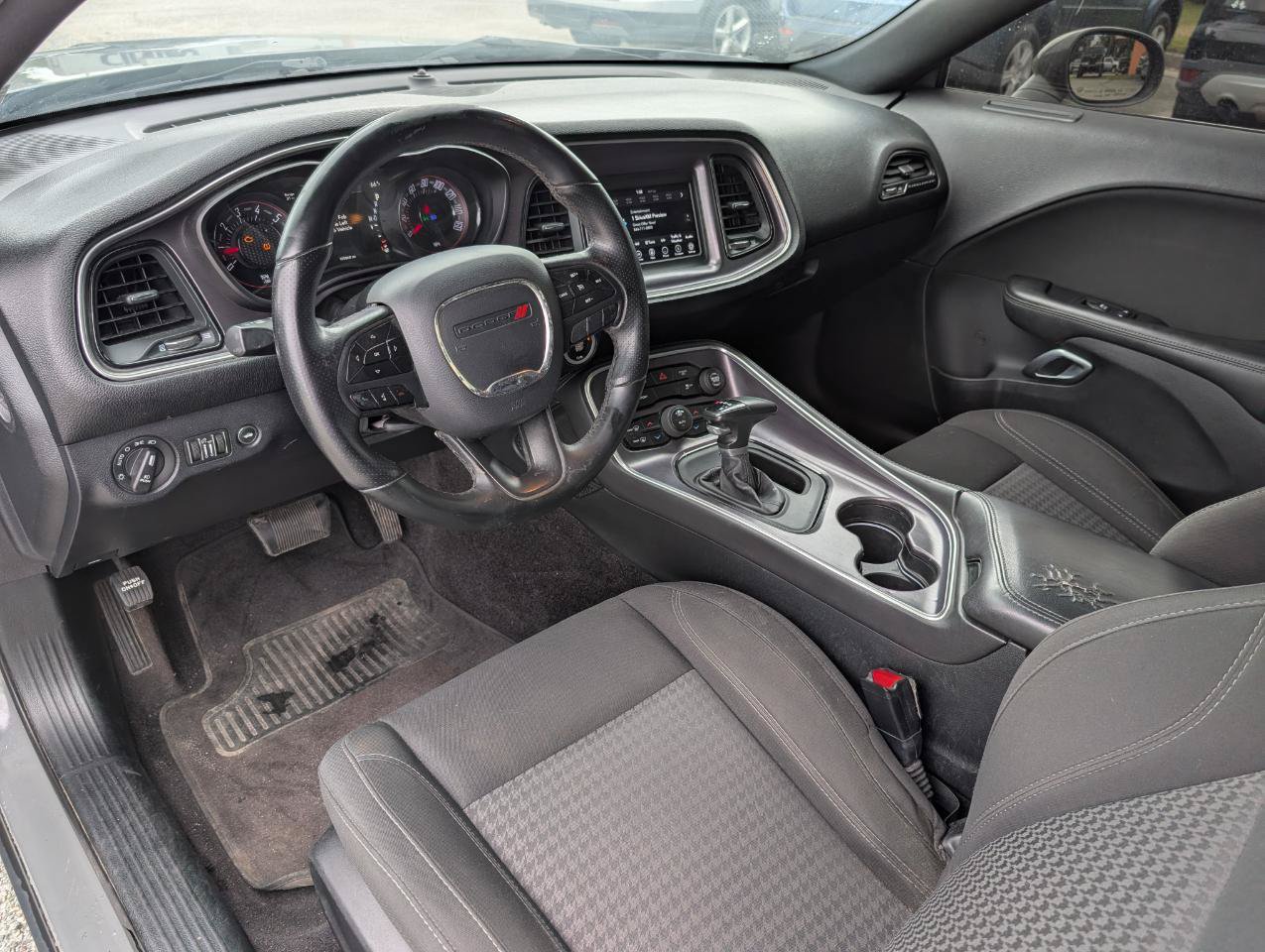 Used 2018 Dodge Challenger SXT w/ Blacktop Package RWD image 10