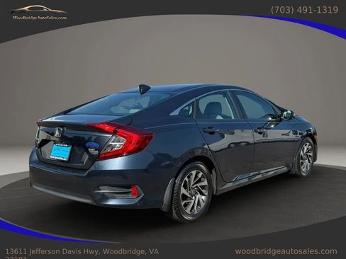 Used 2017 Honda Civic EX image 4
