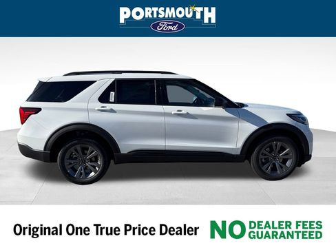 New 2026 Ford Explorer Active w/ Active Comfort Package image 6