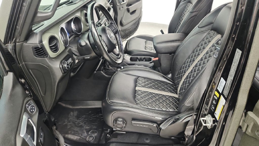 Used 2021 Jeep Wrangler Unlimited Sport AWD/4WD image 32