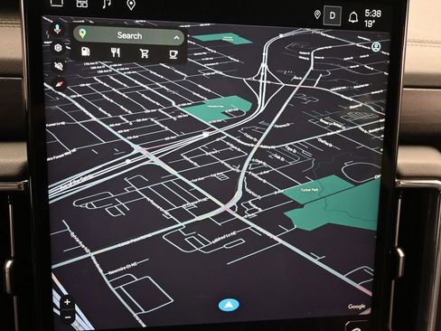 Used 2025 GMC Yukon XL Denali image 17