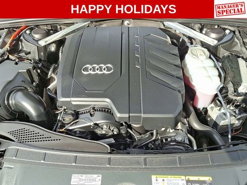 Used 2022 Audi A4 2.0T Premium Plus w/ Premium Plus Package image 31