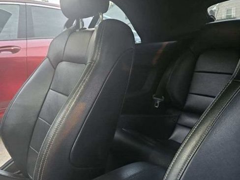 Used 2016 Ford Mustang Premium RWD image 8